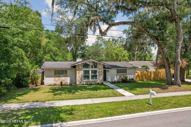 1829 PLAINFIELD Avenue, Orange Park, FL 32073