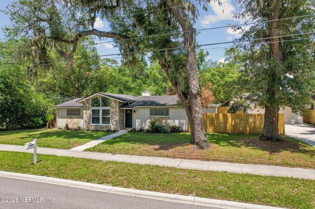 1829 PLAINFIELD Avenue, Orange Park, FL 32073