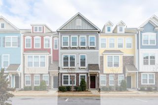 630 Grand Central Station, Apex, NC 27502