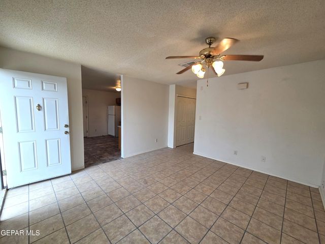 3856 TIERRA ALAMO Drive, El Paso, TX 79938