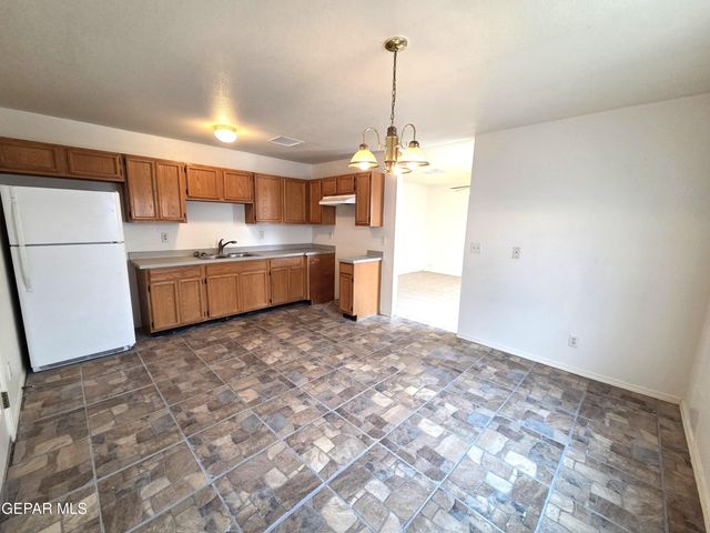 3856 TIERRA ALAMO Drive, El Paso, TX 79938