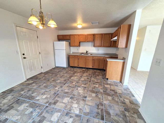 3856 TIERRA ALAMO Drive, El Paso, TX 79938