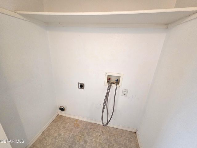 3856 TIERRA ALAMO Drive, El Paso, TX 79938