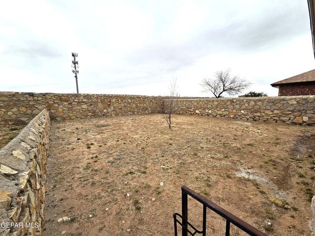 3856 TIERRA ALAMO Drive, El Paso, TX 79938