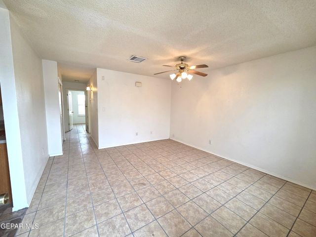 3856 TIERRA ALAMO Drive, El Paso, TX 79938