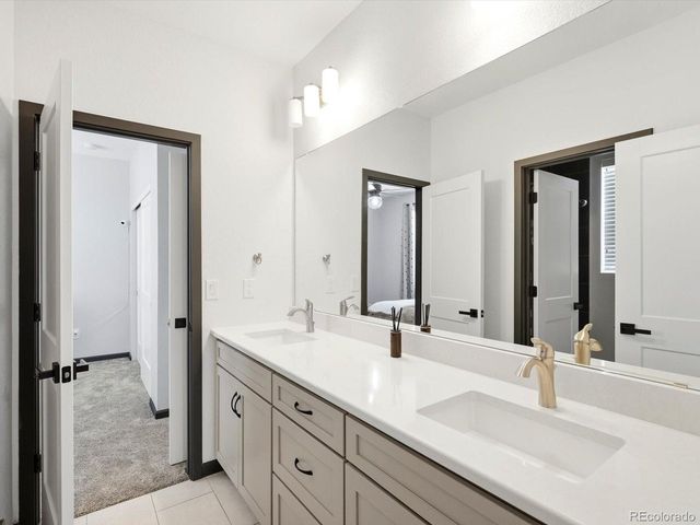 11318 Star Streak Ln, Littleton, CO 80125