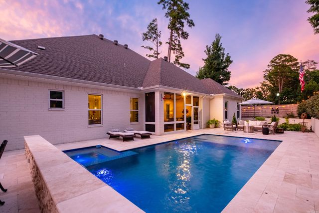 421 Ensbury Drive, Little Rock, AR 72223