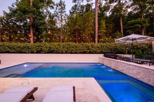 421 Ensbury Drive, Little Rock, AR 72223