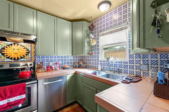 11710 Southlake Drive 51, Houston, TX 77077