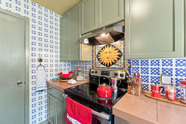 11710 Southlake Drive 51, Houston, TX 77077