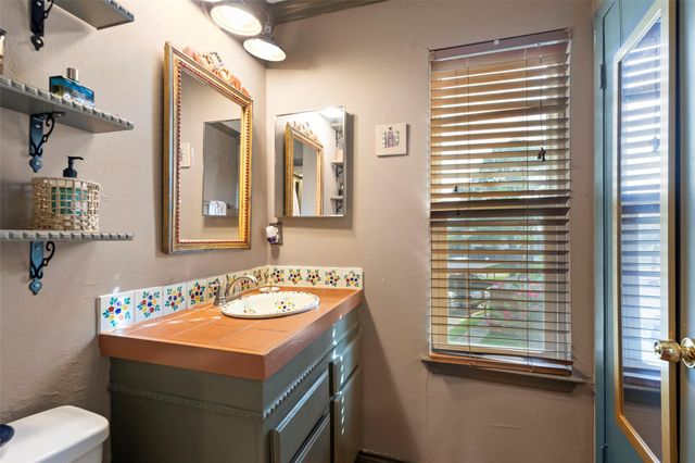 11710 Southlake Drive 51, Houston, TX 77077