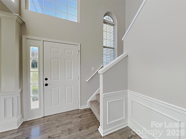 1015 Clearbrook Road, Matthews, NC 28105