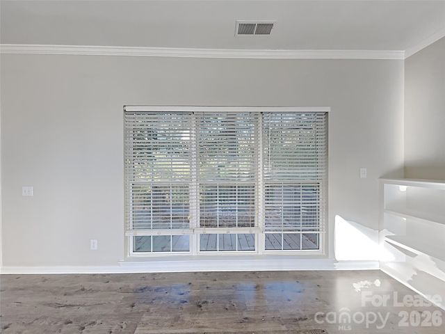 1015 Clearbrook Road, Matthews, NC 28105