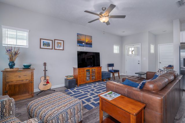 4330 Spyglass Dr, Murfreesboro, TN 37127