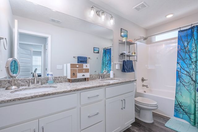 4330 Spyglass Dr, Murfreesboro, TN 37127