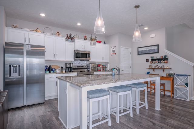 4330 Spyglass Dr, Murfreesboro, TN 37127