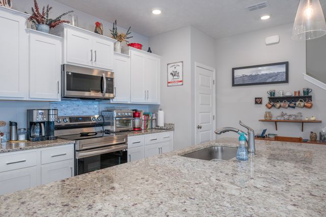 4330 Spyglass Dr, Murfreesboro, TN 37127