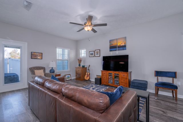 4330 Spyglass Dr, Murfreesboro, TN 37127