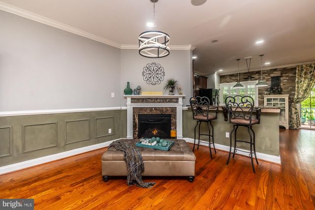 154 MOOREHEAD AVE, Conshohocken, PA 19428