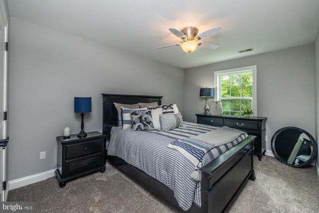 154 MOOREHEAD AVE, Conshohocken, PA 19428