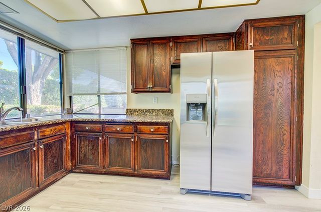 2574 Pera Circle, Las Vegas, NV 89121