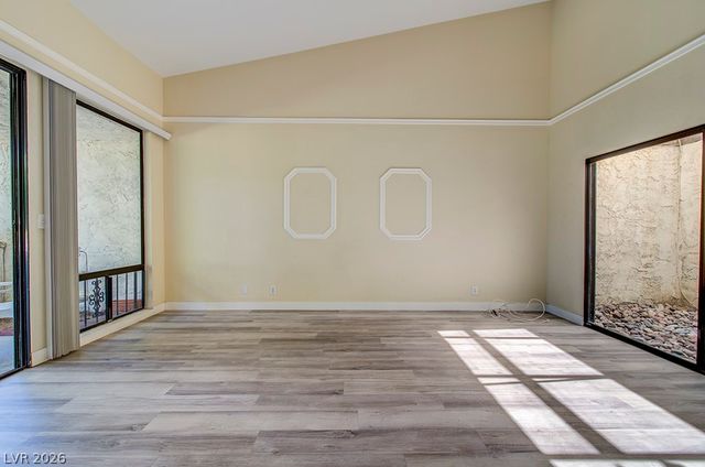 2574 Pera Circle, Las Vegas, NV 89121