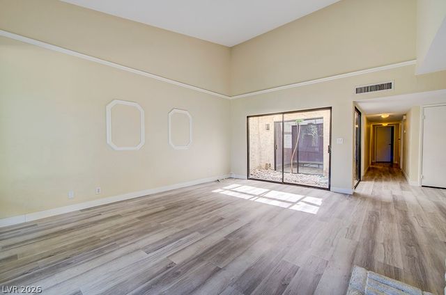 2574 Pera Circle, Las Vegas, NV 89121