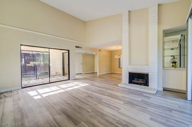 2574 Pera Circle, Las Vegas, NV 89121