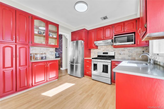 1408 Saint Louis Avenue, Bay Shore, NY 11706