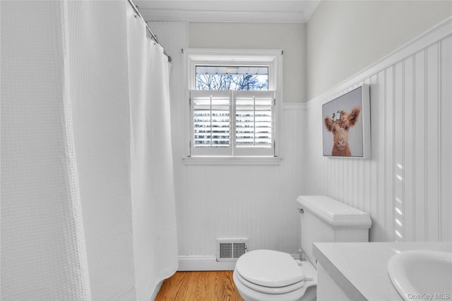 1408 Saint Louis Avenue, Bay Shore, NY 11706