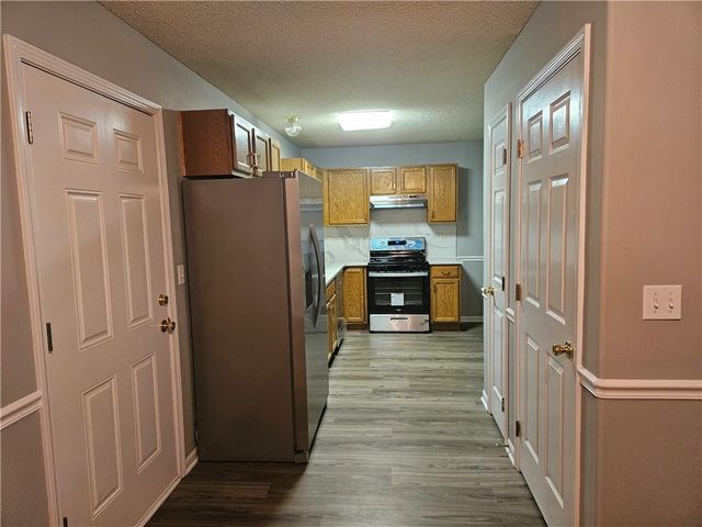 3937 Highland Avenue, Kansas City, MO 64110