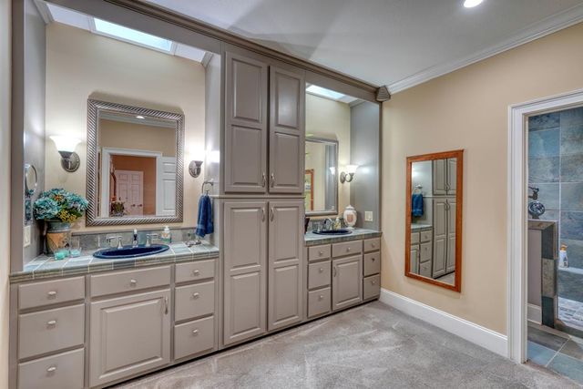 238 Meadowbrook Drive, Hayesville, NC 28904