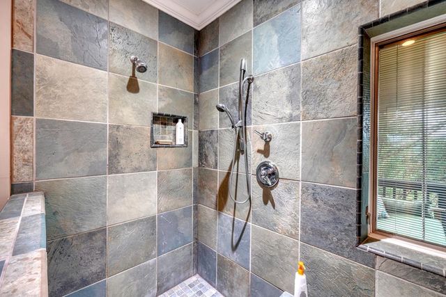 238 Meadowbrook Drive, Hayesville, NC 28904