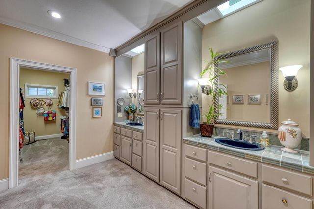238 Meadowbrook Drive, Hayesville, NC 28904
