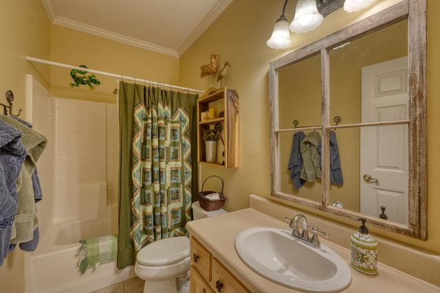 238 Meadowbrook Drive, Hayesville, NC 28904