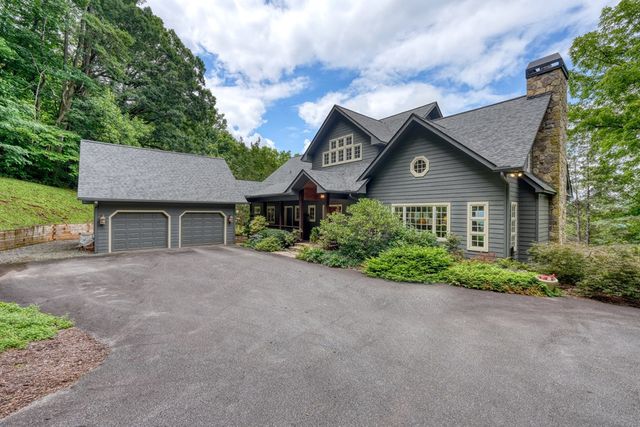 238 Meadowbrook Drive, Hayesville, NC 28904