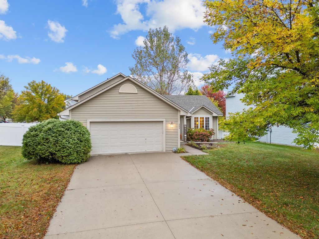 305 Groff Street, Carver, MN 55315
