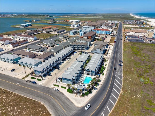 15232 Beach Way Dr, Corpus Christi, TX 78418