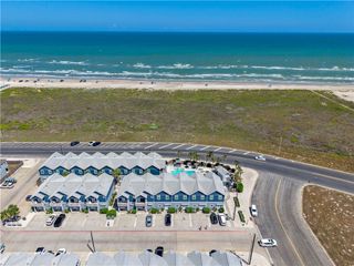 15232 Beach Way Dr, Corpus Christi, TX 78418