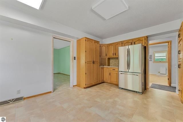 2007 S Lake Mitchell Drive, Cadillac, MI 49601