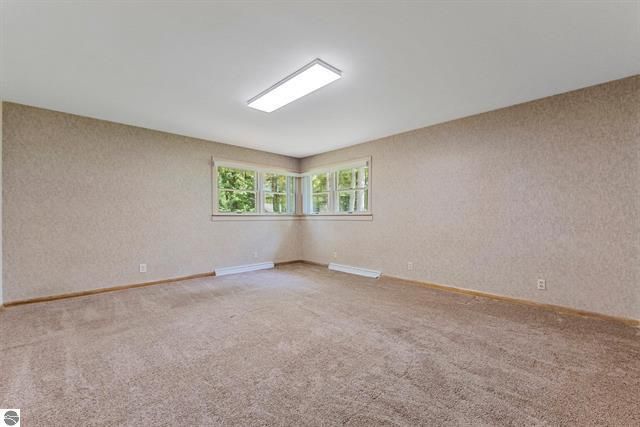 2007 S Lake Mitchell Drive, Cadillac, MI 49601