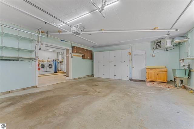 2007 S Lake Mitchell Drive, Cadillac, MI 49601