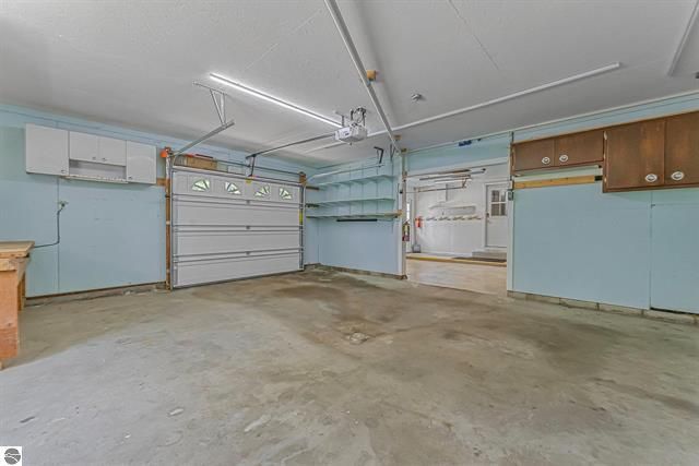 2007 S Lake Mitchell Drive, Cadillac, MI 49601