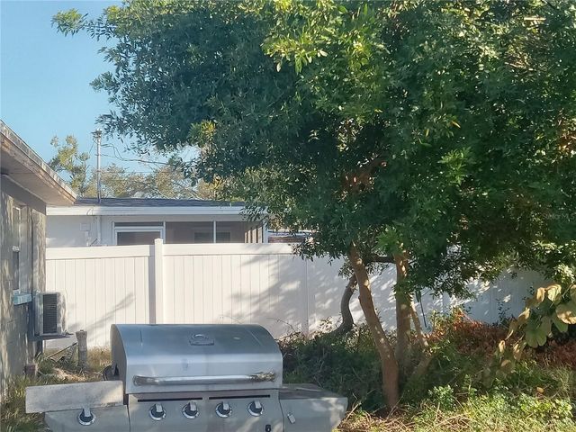 3650 PECONIC WAY, Holiday, FL 34691