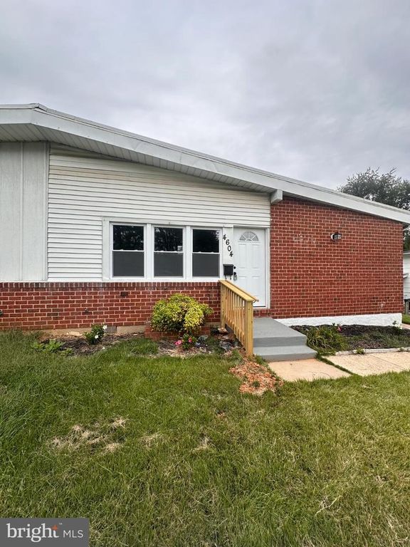 4604 OLD COURT RD, Pikesville, MD 21208
