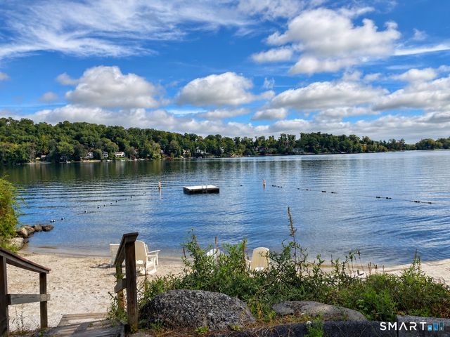9 Keplers Way, New Fairfield, CT 06812