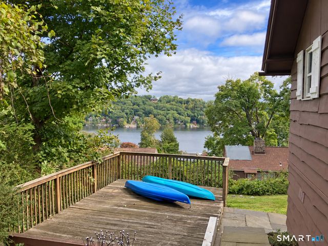 9 Keplers Way, New Fairfield, CT 06812