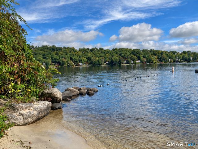9 Keplers Way, New Fairfield, CT 06812