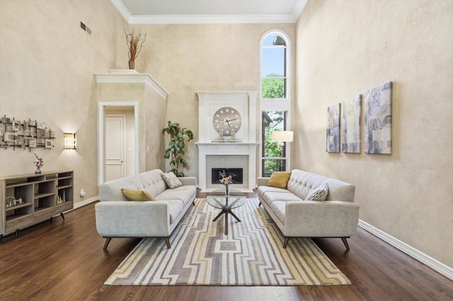 617 Hawthorn Circle, Highland Village, TX 75077