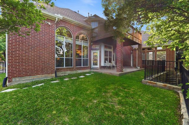 617 Hawthorn Circle, Highland Village, TX 75077